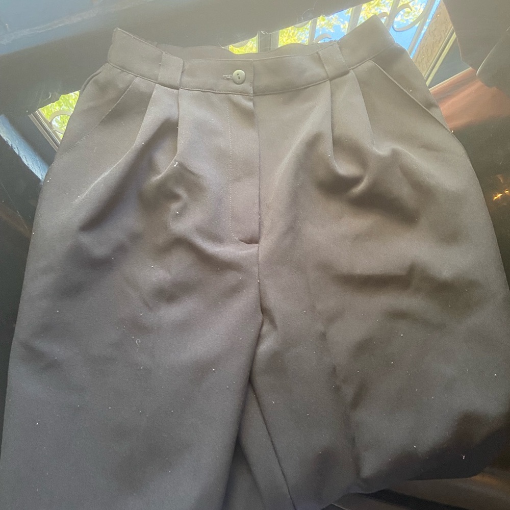 Black trousers